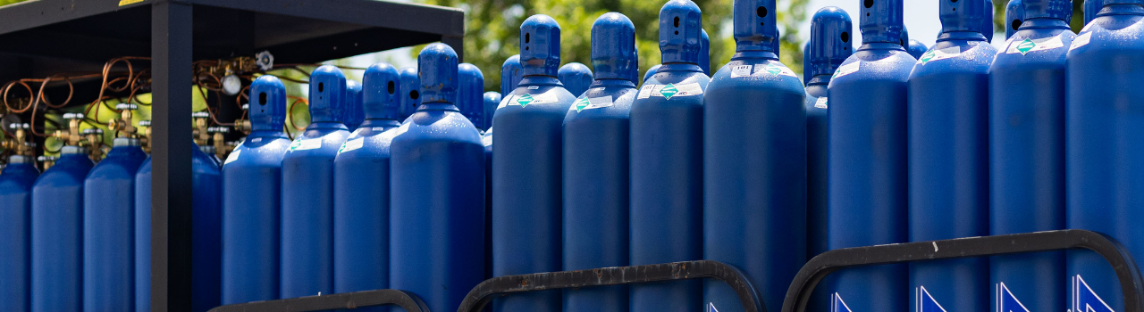 Industrial helium gas cylinders - Arc3 Gases supplier